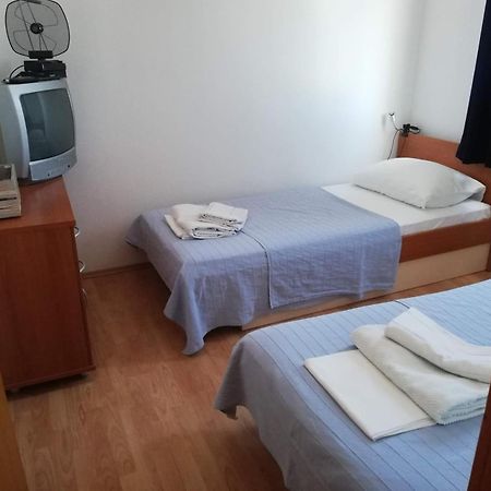 פג Apartments Burcul Pag מראה חיצוני תמונה
