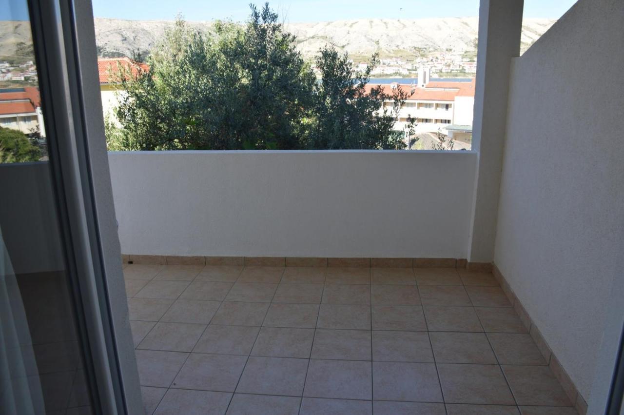 פג Apartments Burcul Pag מראה חיצוני תמונה