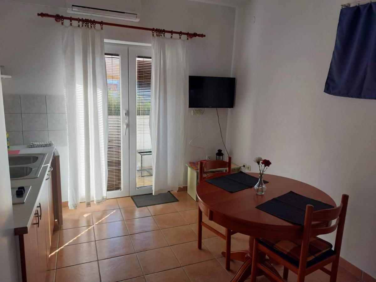 פג Apartments Burcul Pag מראה חיצוני תמונה
