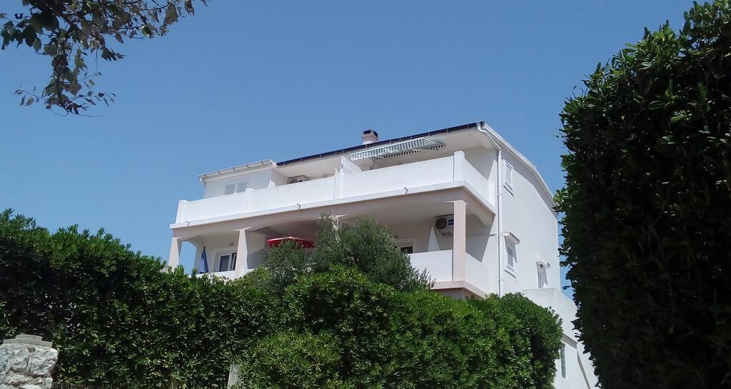פג Apartments Burcul Pag מראה חיצוני תמונה